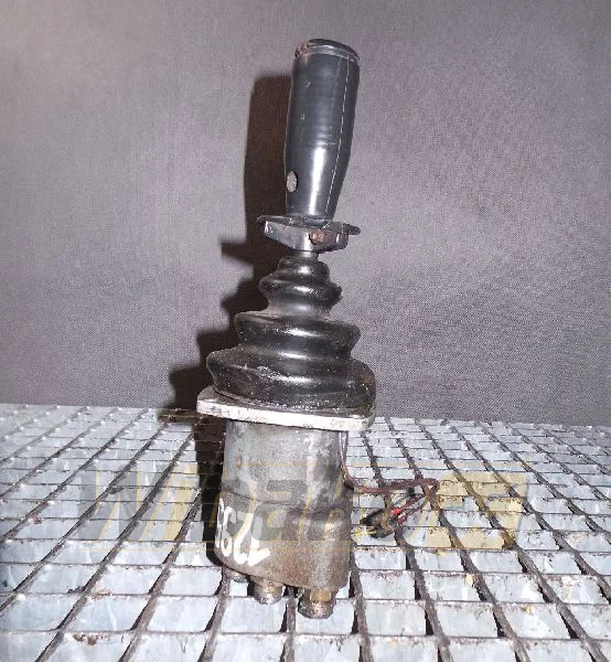 Rexroth 4TH6U06.13/1M 142960 - Válvula hidráulica para Máquina de construção: foto 1 Rexroth 4TH6U06.13/1M 142960 - Válvula hidráulica para Máquina de construção: foto 1