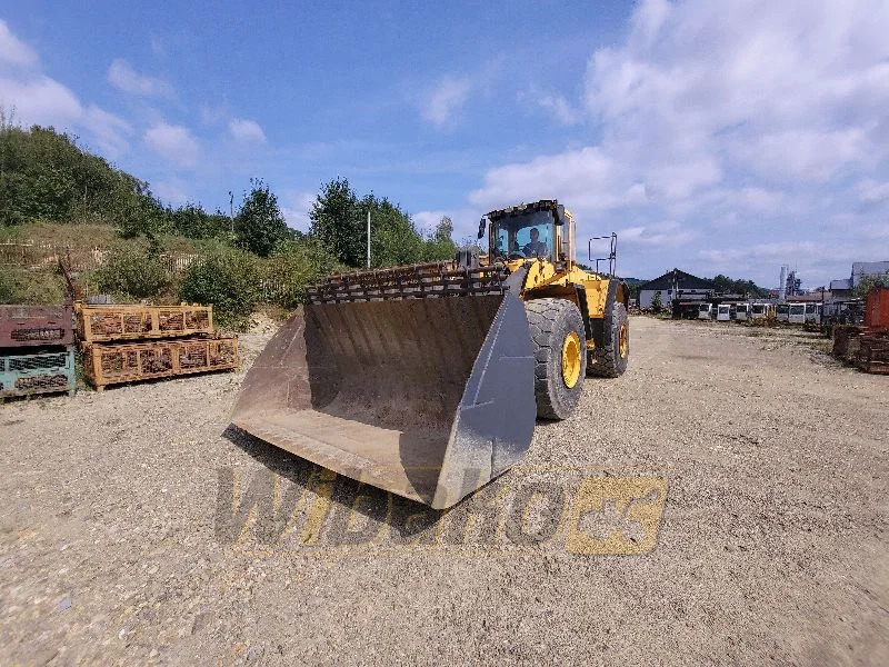Volvo L220E - Pá carregadora de rodas: foto 2 Volvo L220E - Pá carregadora de rodas: foto 2