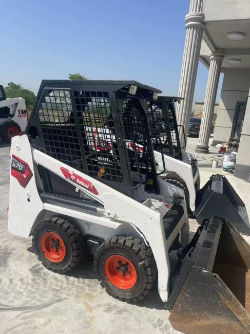 BOBCAT S70 - Mini pá carregadora: foto 5 BOBCAT S70 - Mini pá carregadora: foto 5
