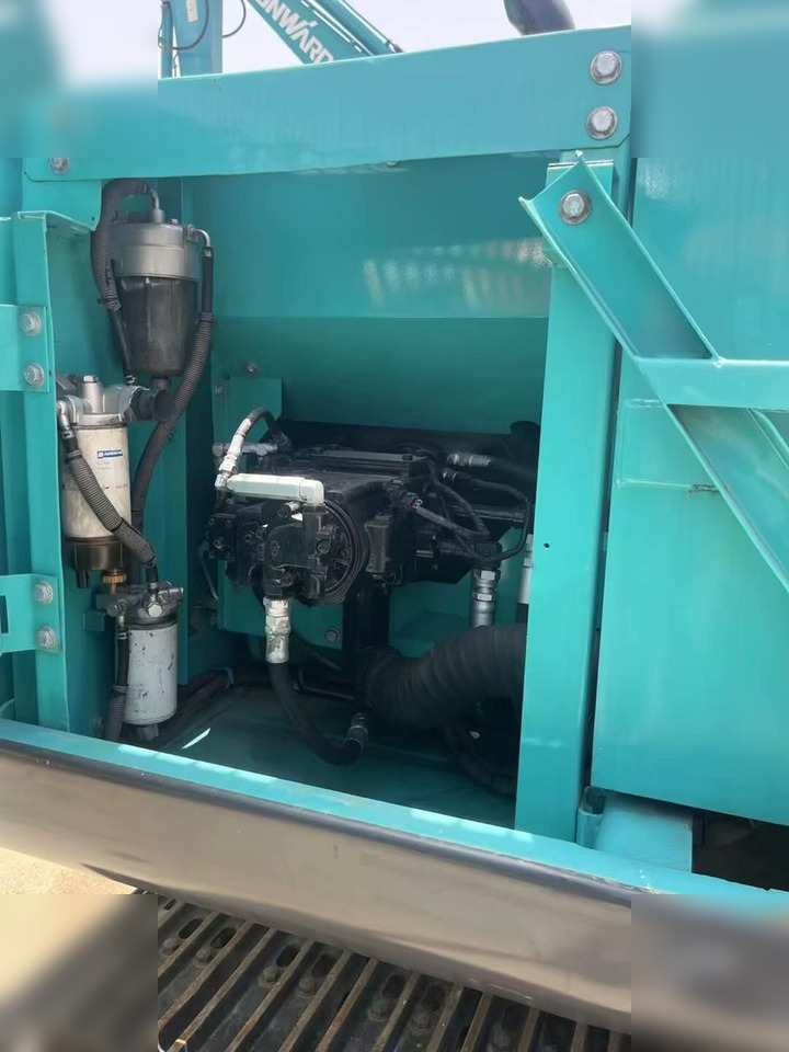 Escavadora de rastos KOBELCO SK130 LC: foto 16