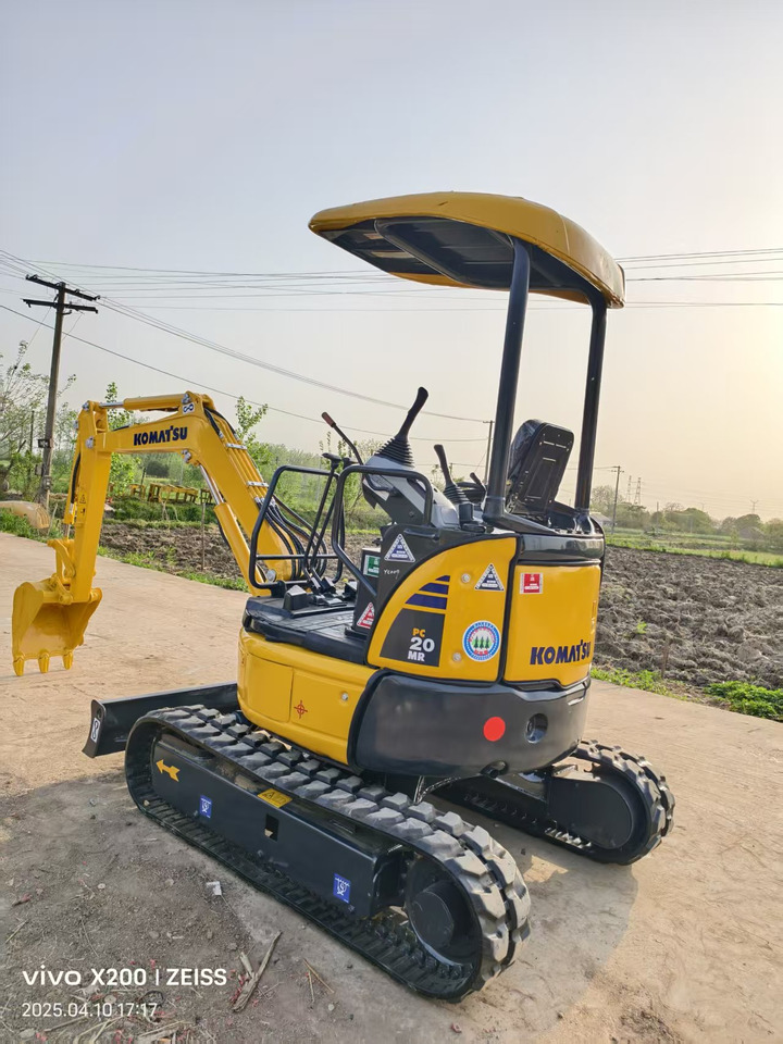 KOMATSU 20MR - Mini escavadeira: foto 5 KOMATSU 20MR - Mini escavadeira: foto 5