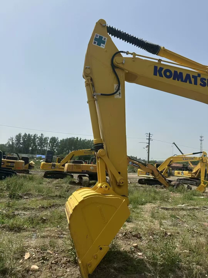 KOMATSU 350 - Escavadora de rastos: foto 2 KOMATSU 350 - Escavadora de rastos: foto 2