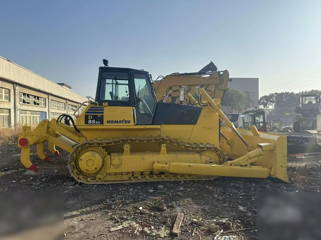 KOMATSU D85EX - Buldôzer: foto 3 KOMATSU D85EX - Buldôzer: foto 3