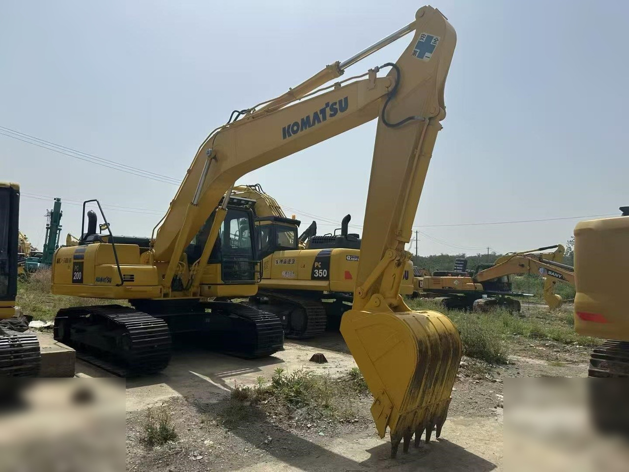 KOMATSU PC200-8 - Escavadora de rastos: foto 4 KOMATSU PC200-8 - Escavadora de rastos: foto 4