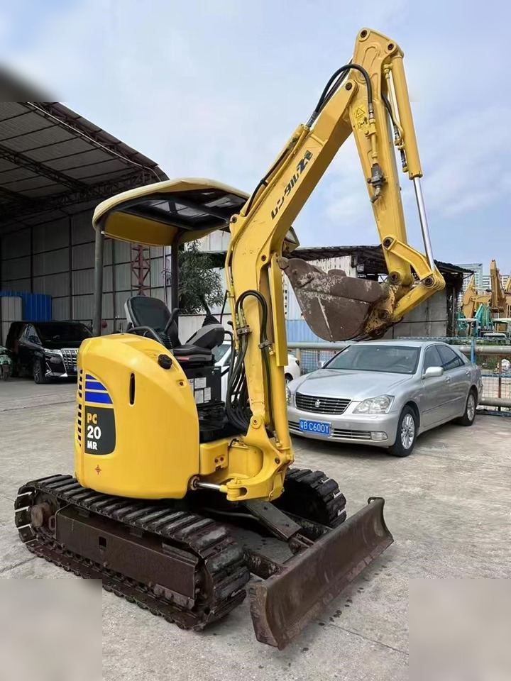 KOMATSU PC20MR - Mini escavadeira: foto 1 KOMATSU PC20MR - Mini escavadeira: foto 1
