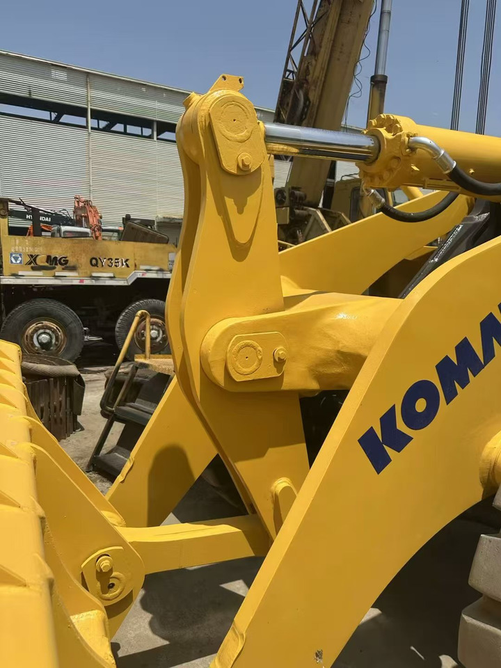 KOMATSU WA470 - Pá carregadora de rodas: foto 3 KOMATSU WA470 - Pá carregadora de rodas: foto 3