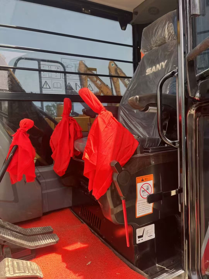 SANY SY95c-9 - Escavadora de rastos: foto 3 SANY SY95c-9 - Escavadora de rastos: foto 3