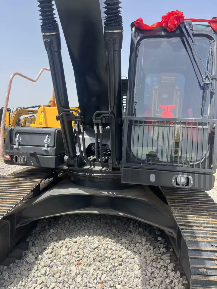VOLVO EC240 - Escavadeira: foto 4 VOLVO EC240 - Escavadeira: foto 4