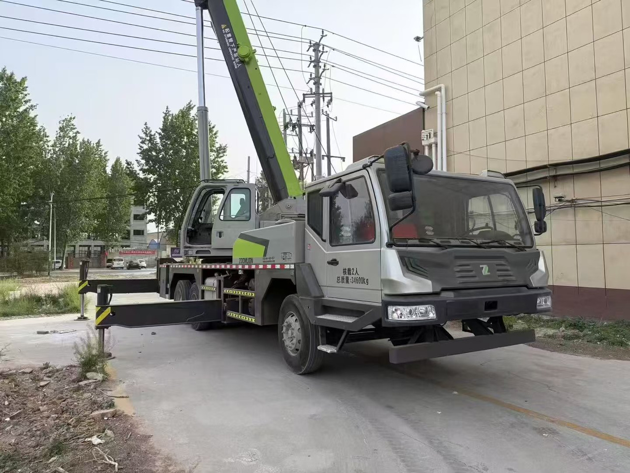 Zoomlion 35-ton - Grua móvel: foto 1 Zoomlion 35-ton - Grua móvel: foto 1