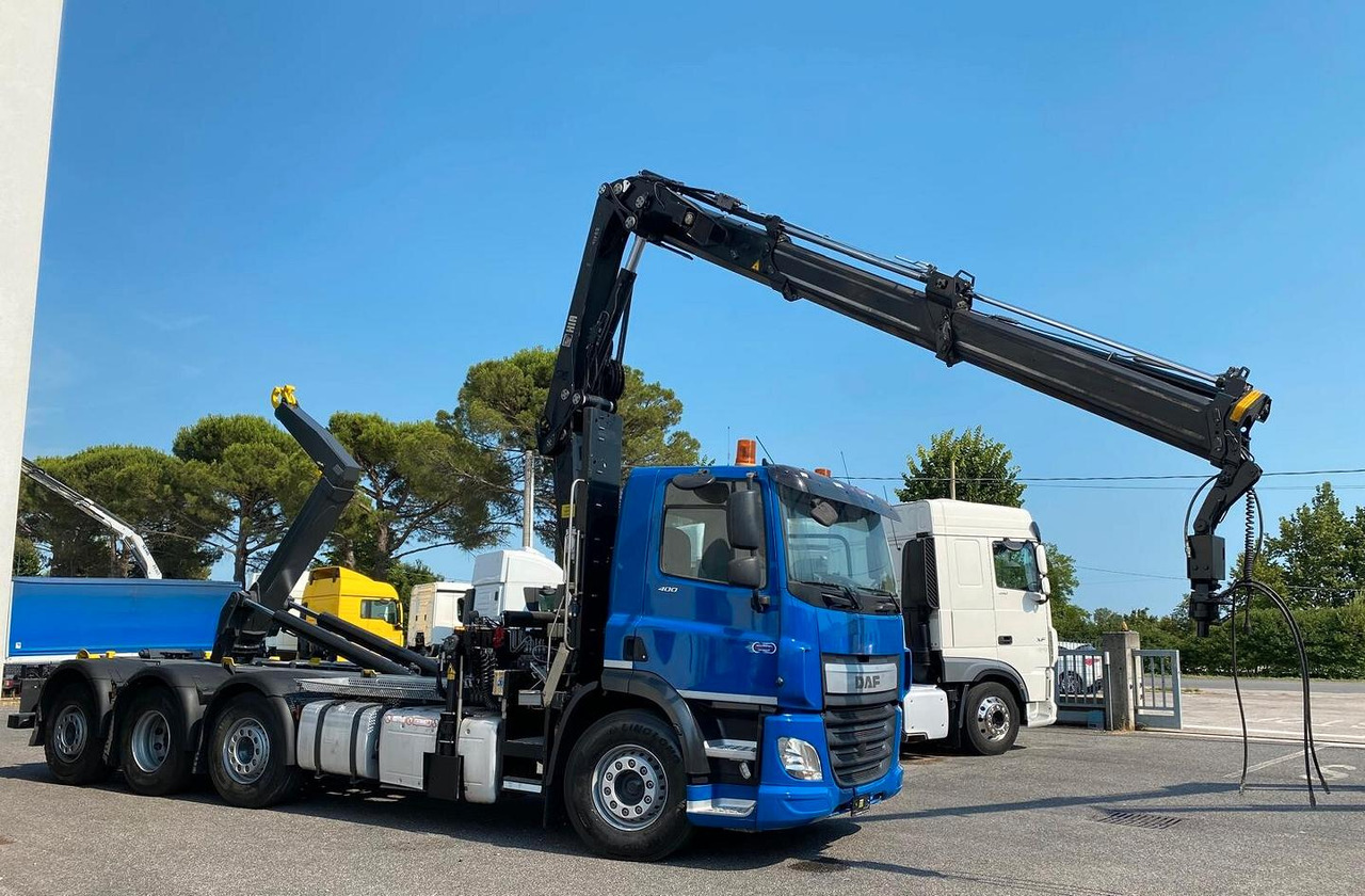 DAF CF 400 IMPIANTO SCARRABILE E GRU - Camião polibenne, Camião grua: foto 3 DAF CF 400 IMPIANTO SCARRABILE E GRU - Camião polibenne, Camião grua: foto 3