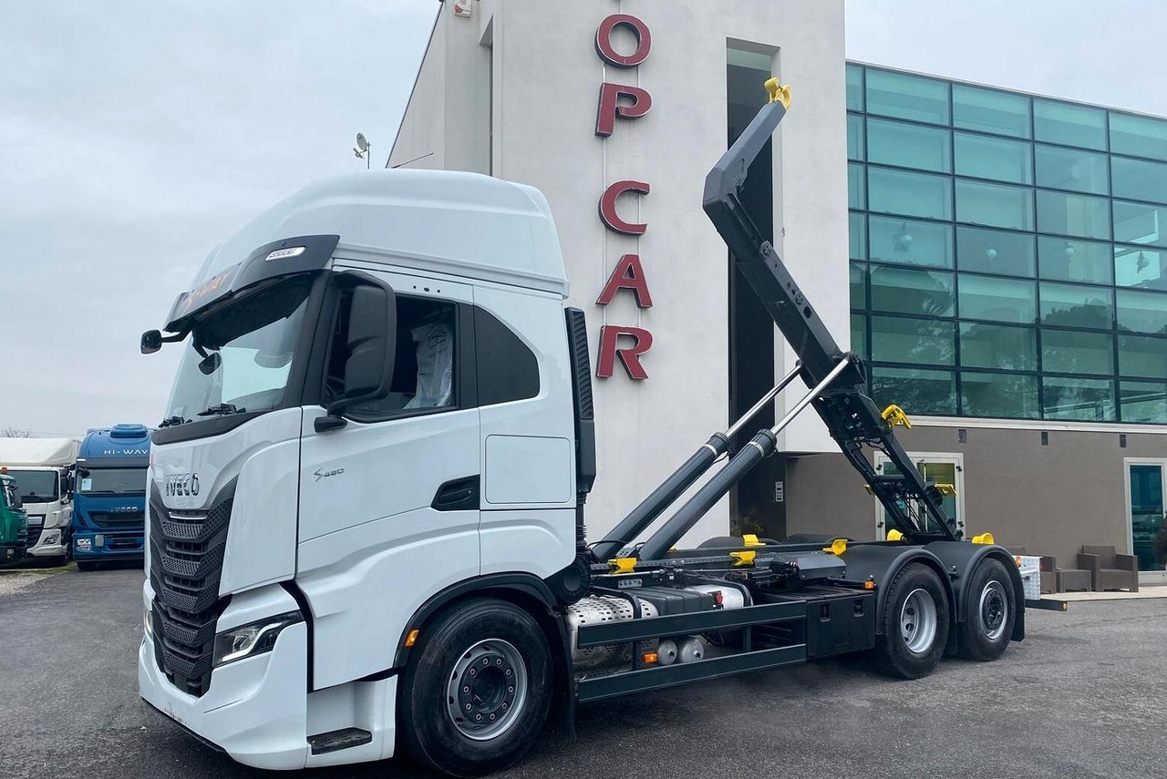 IVECO S-WAY 480 SCARRABILE FULL PNEUMATIC EURO 6 - Camião polibenne: foto 1 IVECO S-WAY 480 SCARRABILE FULL PNEUMATIC EURO 6 - Camião polibenne: foto 1