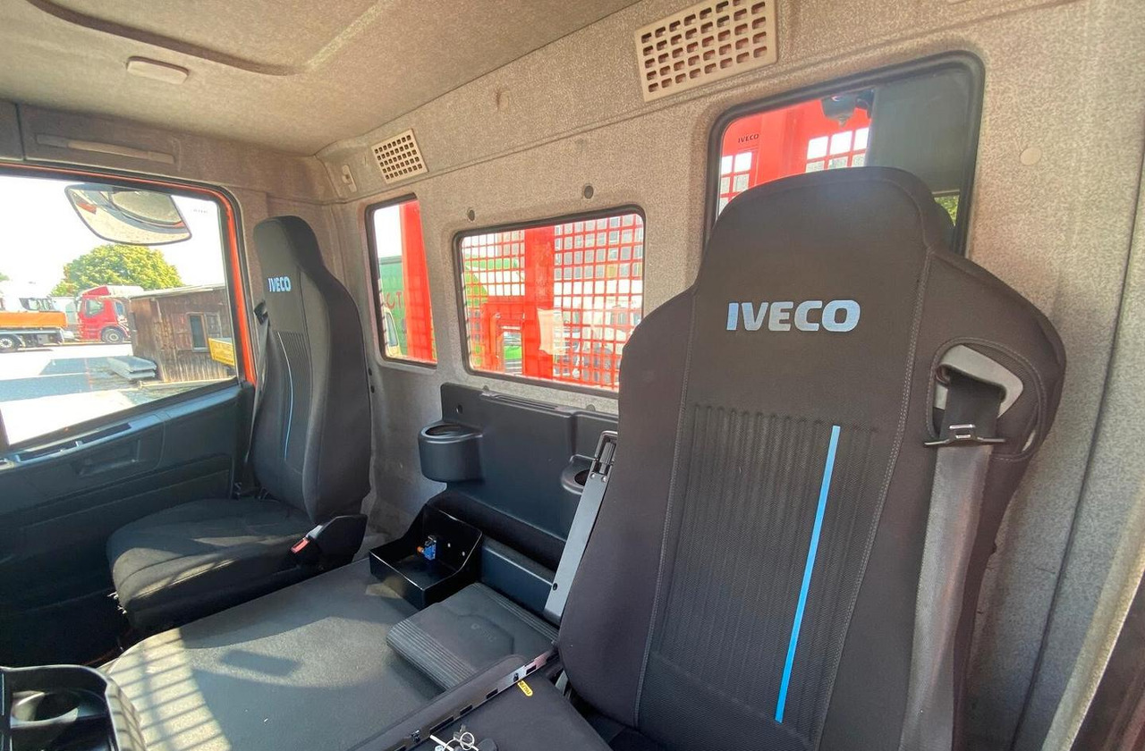 IVECO STRALIS 310 CASSONE FISSO E GRU - Camião de caixa aberta/ Plataforma, Camião grua: foto 2 IVECO STRALIS 310 CASSONE FISSO E GRU - Camião de caixa aberta/ Plataforma, Camião grua: foto 2