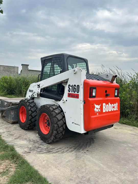 90% New Bobcat S160 Used Mini Loader Powerful, Low Price, and Very Good Quality - Mini pá carregadora: foto 5 90% New Bobcat S160 Used Mini Loader Powerful, Low Price, and Very Good Quality - Mini pá carregadora: foto 5