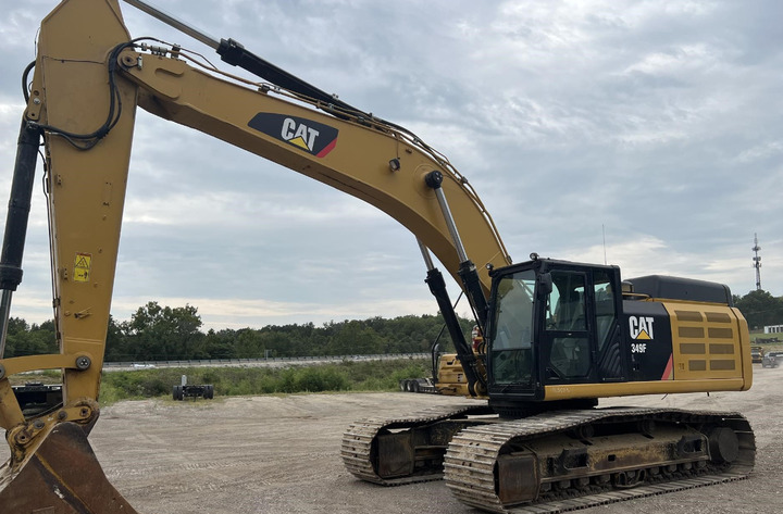 Cat 349F Gold Supplier Good Price Best Price 49tons Used Caterpillar 349F Good Price Used Caterpillar 349F - Escavadora de rastos: foto 4 Cat 349F Gold Supplier Good Price Best Price 49tons Used Caterpillar 349F Good Price Used Caterpillar 349F - Escavadora de rastos: foto 4