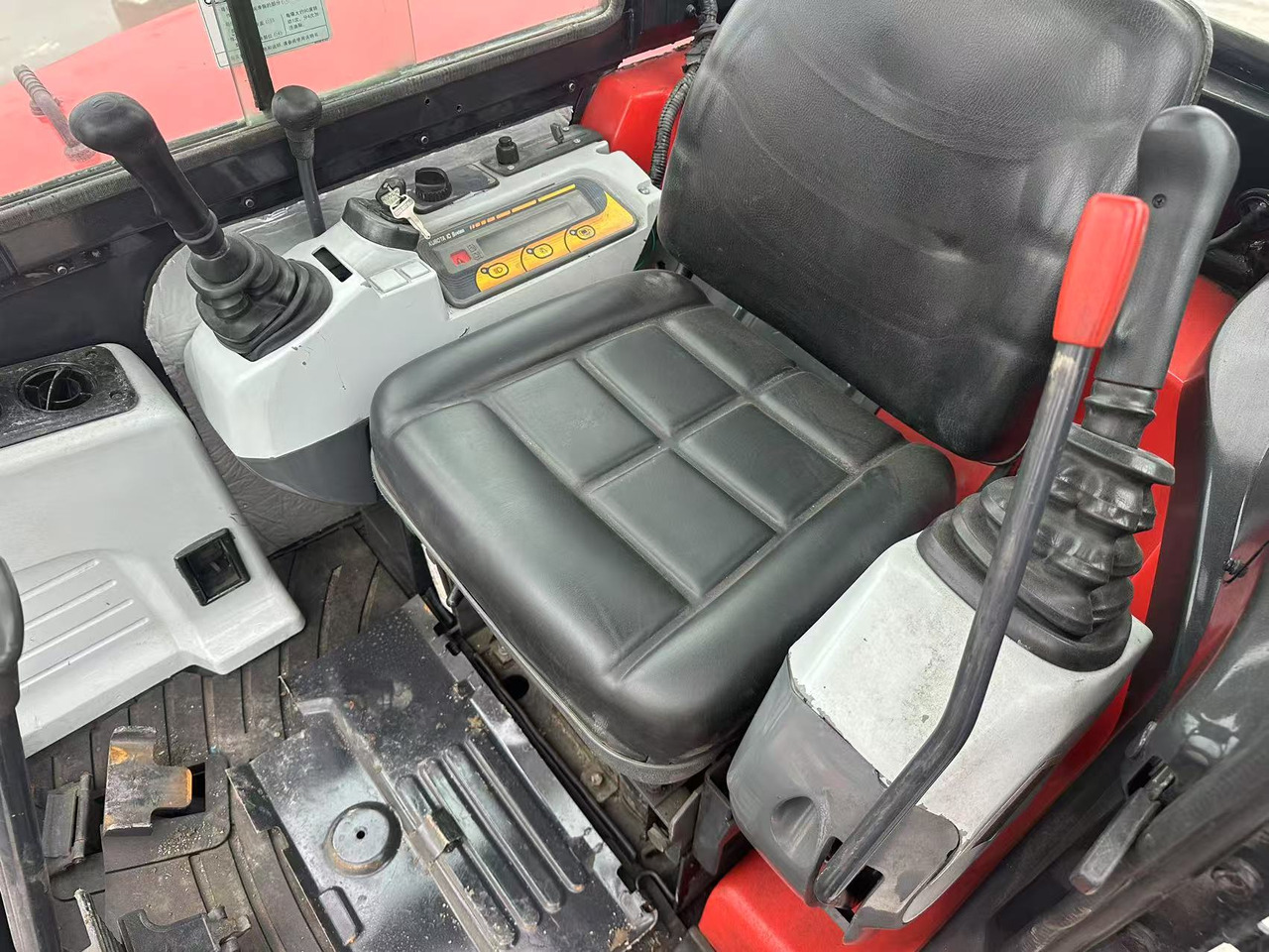 Locação financeira de KUBOTA U55 [ Copy ] KUBOTA U55 [ Copy ]: foto 11