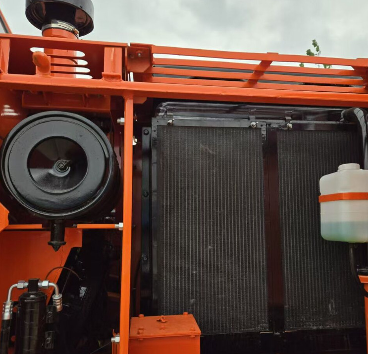 DOOSAN Good Condition Original Doosan DH150w-7 Wheel Excavator 15 Tons Used Doosan Dh150w-7 Excavator Used Wheel Excavator for Sale - Máquina de construção: foto 2 DOOSAN Good Condition Original Doosan DH150w-7 Wheel Excavator 15 Tons Used Doosan Dh150w-7 Excavator Used Wheel Excavator for Sale - Máquina de construção: foto 2