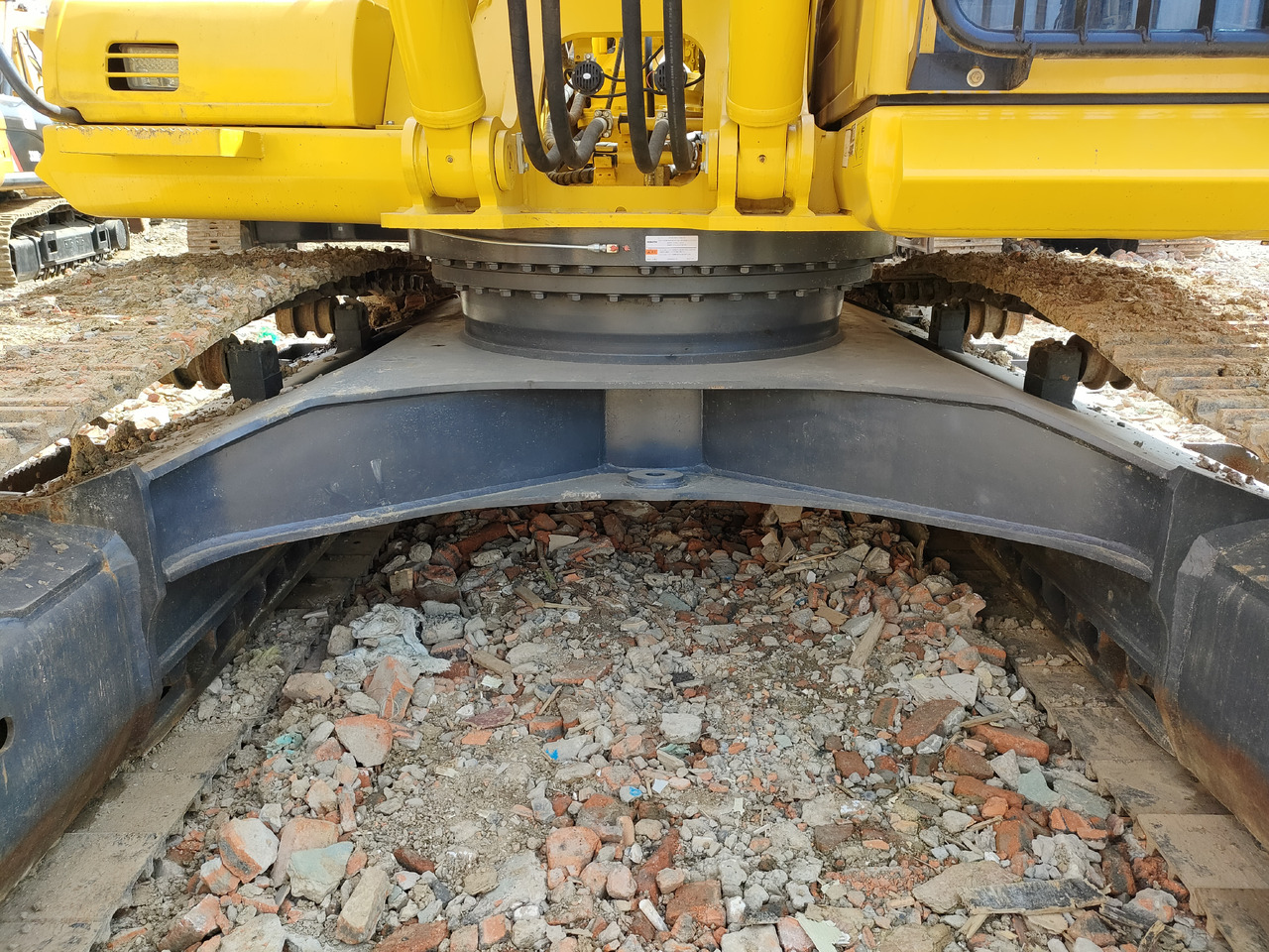 KOMATSU Good Condition Used Komatsu360 Komastu Pc360 Excavator Machine for Cheap Price Hot Sale in China - Máquina de construção: foto 5 KOMATSU Good Condition Used Komatsu360 Komastu Pc360 Excavator Machine for Cheap Price Hot Sale in China - Máquina de construção: foto 5