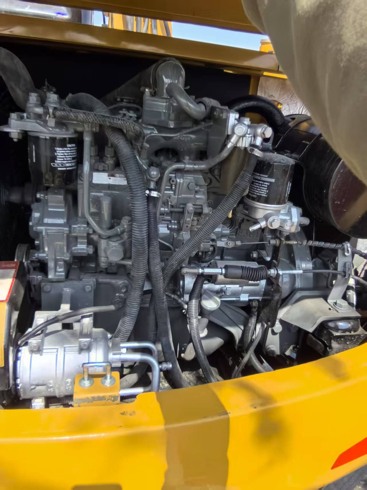 SANY SANY SY75 7ton excavator for sale - Mini escavadeira: foto 2 SANY SANY SY75 7ton excavator for sale - Mini escavadeira: foto 2