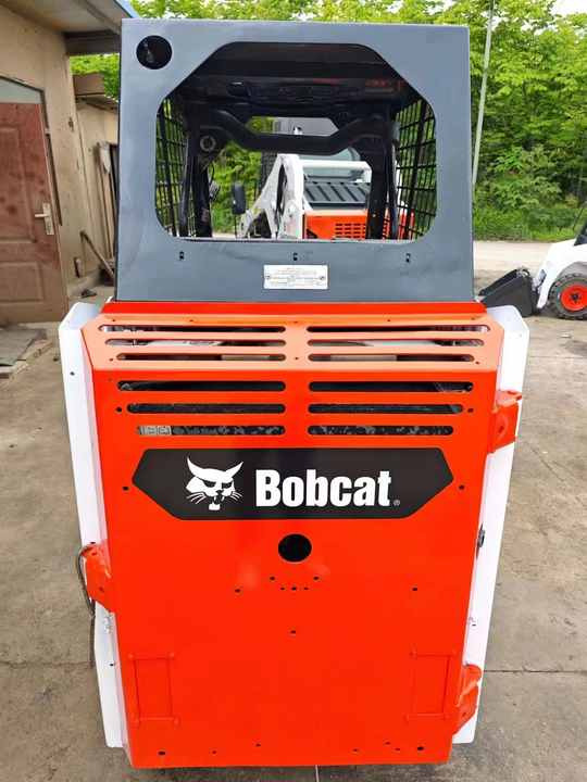 Second Hand Bobcat S70 Skid Steer Loader on Stock Excellent Performance Bobcat S70 S160 S300 330 Skid Steer for Sale - Mini pá carregadora: foto 5 Second Hand Bobcat S70 Skid Steer Loader on Stock Excellent Performance Bobcat S70 S160 S300 330 Skid Steer for Sale - Mini pá carregadora: foto 5