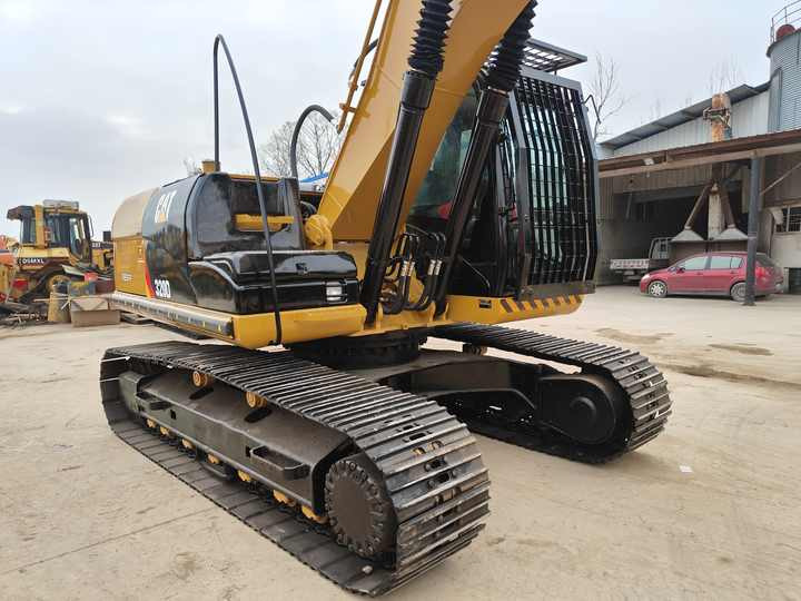 Second Hand Excavator 330D Used Low Price Caterpillar CAT 312D 315D 320D 325D in Good Condition - Escavadora de rastos: foto 3 Second Hand Excavator 330D Used Low Price Caterpillar CAT 312D 315D 320D 325D in Good Condition - Escavadora de rastos: foto 3