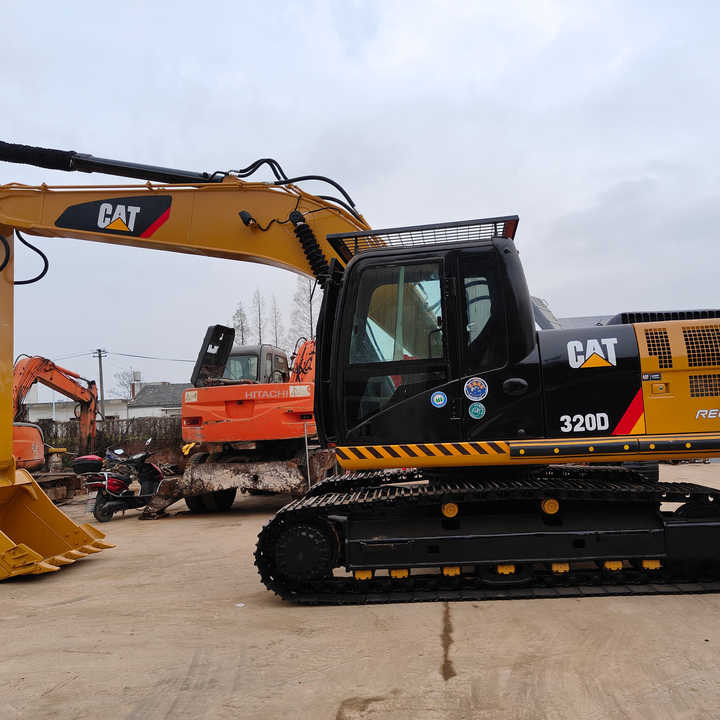Second Hand Excavator 330D Used Low Price Caterpillar CAT 312D 315D 320D 325D in Good Condition - Escavadora de rastos: foto 1 Second Hand Excavator 330D Used Low Price Caterpillar CAT 312D 315D 320D 325D in Good Condition - Escavadora de rastos: foto 1