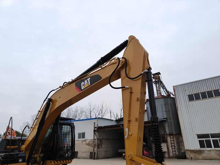 Second Hand Excavator 330D Used Low Price Caterpillar CAT 312D 315D 320D 325D in Good Condition - Escavadora de rastos: foto 5 Second Hand Excavator 330D Used Low Price Caterpillar CAT 312D 315D 320D 325D in Good Condition - Escavadora de rastos: foto 5