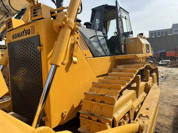 Second Hand Koamtsu D155 Bulldozer Hot Sale , komatsu D60 D65 D85 D155 - Buldôzer: foto 4 Second Hand Koamtsu D155 Bulldozer Hot Sale , komatsu D60 D65 D85 D155 - Buldôzer: foto 4