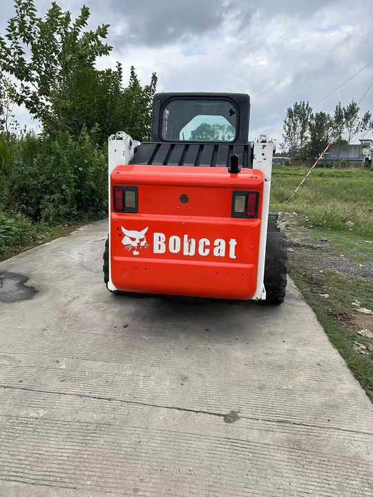 USED BOBCAT S160 Skid-steer Loader with Very Good Performance Is for Sale at a Low Price. - Mini pá carregadora: foto 5 USED BOBCAT S160 Skid-steer Loader with Very Good Performance Is for Sale at a Low Price. - Mini pá carregadora: foto 5