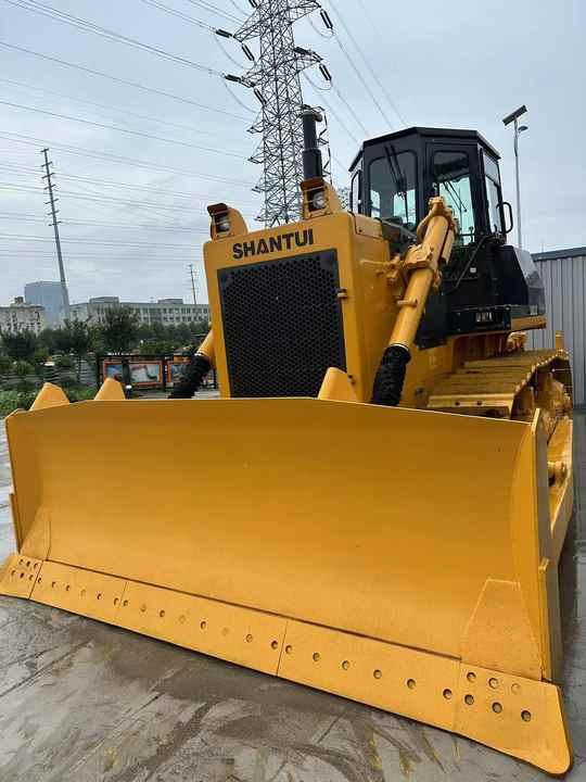 USED SHANTUI SD22 Bulldozer with Good Condition Hot Sale - Buldôzer: foto 3 USED SHANTUI SD22 Bulldozer with Good Condition Hot Sale - Buldôzer: foto 3