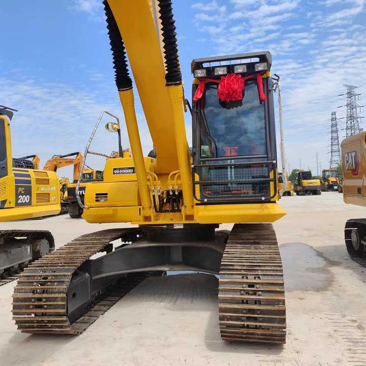 USED komatsu Pc200-8 Excavator with Good Condition for Sale - Escavadora de rastos: foto 5 USED komatsu Pc200-8 Excavator with Good Condition for Sale - Escavadora de rastos: foto 5