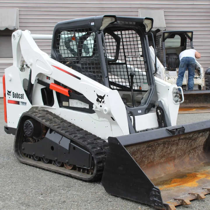 Used Bob Cat Bob Cat T590 Used Skid Steer Wheel Loader Multifunctional Track Loaders Bobcat - Mini pá carregadora: foto 1 Used Bob Cat Bob Cat T590 Used Skid Steer Wheel Loader Multifunctional Track Loaders Bobcat - Mini pá carregadora: foto 1