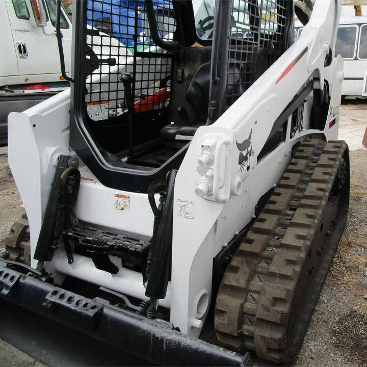 Used Bobcat T590 Used Skid Steer Loader with Good Condition for Sale S160 S185 S300 S330 T590 3T 4T 5T 2T - Mini pá carregadora: foto 1 Used Bobcat T590 Used Skid Steer Loader with Good Condition for Sale S160 S185 S300 S330 T590 3T 4T 5T 2T - Mini pá carregadora: foto 1