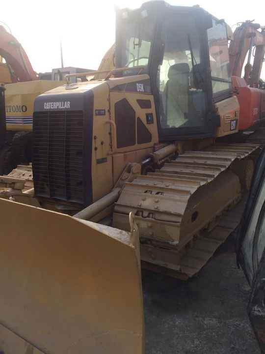 Used Cat Mini Bulldozer D5k D5 D5g Cat Dozers - Buldôzer: foto 3 Used Cat Mini Bulldozer D5k D5 D5g Cat Dozers - Buldôzer: foto 3
