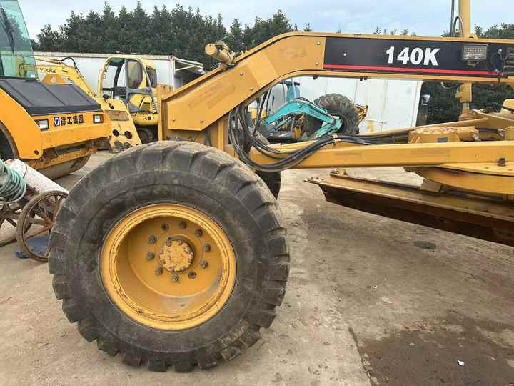 Used Caterpillar CAT 140k Land Road Motor Grader CAT140k Used Grader Cheap Price for Sale - Motoniveladora: foto 4 Used Caterpillar CAT 140k Land Road Motor Grader CAT140k Used Grader Cheap Price for Sale - Motoniveladora: foto 4