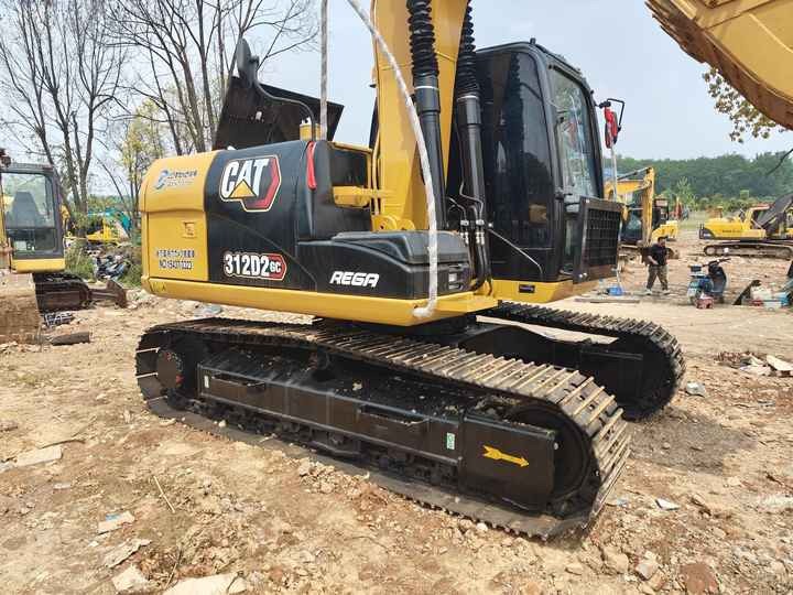 Used Crawler Caterpillar 312d2gc Excavator in High Quality Hot Sale - Escavadora de rastos: foto 3 Used Crawler Caterpillar 312d2gc Excavator in High Quality Hot Sale - Escavadora de rastos: foto 3