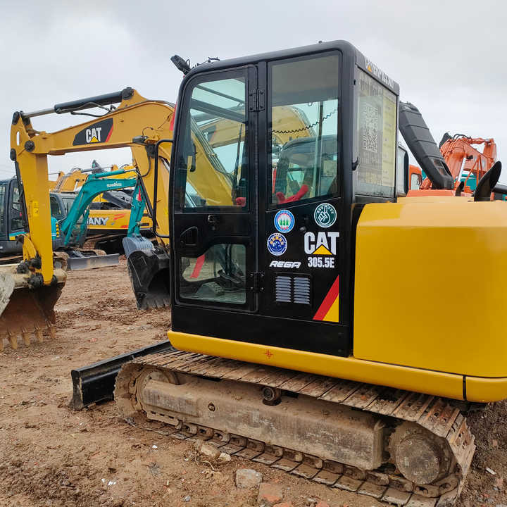 Used Digger CAT 305.5E Construction Machinery Construction Digger Used CAT 305.5E Cheap Excavator - Escavadora de rastos: foto 1 Used Digger CAT 305.5E Construction Machinery Construction Digger Used CAT 305.5E Cheap Excavator - Escavadora de rastos: foto 1