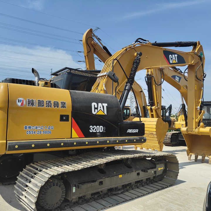 Used Excavator Catterpiller Cat320D with Wide Track Shoe Hot Sale Used Engineering & Construction Machinery - Escavadora de rastos: foto 1 Used Excavator Catterpiller Cat320D with Wide Track Shoe Hot Sale Used Engineering & Construction Machinery - Escavadora de rastos: foto 1