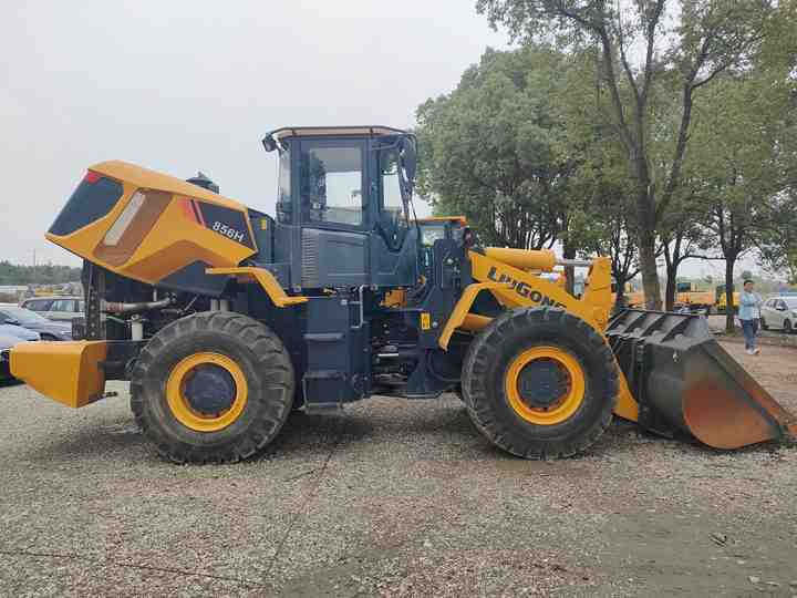 Used LIUGONG 856H wheel in Good Condition for sale 90%new uesd Loader liugong 856h Used Loader For Sale - Pá carregadora de rodas: foto 3 Used LIUGONG 856H wheel in Good Condition for sale 90%new uesd Loader liugong 856h Used Loader For Sale - Pá carregadora de rodas: foto 3