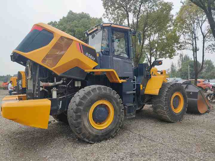 Used LIUGONG 856H wheel in Good Condition for sale 90%new uesd Loader liugong 856h Used Loader For Sale - Pá carregadora de rodas: foto 4 Used LIUGONG 856H wheel in Good Condition for sale 90%new uesd Loader liugong 856h Used Loader For Sale - Pá carregadora de rodas: foto 4