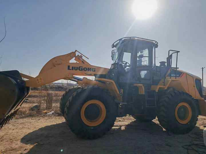 Used LIUGONG 856H wheel in Good Condition for sale 90%new uesd Loader liugong 856h Used Loader For Sale - Pá carregadora de rodas: foto 2 Used LIUGONG 856H wheel in Good Condition for sale 90%new uesd Loader liugong 856h Used Loader For Sale - Pá carregadora de rodas: foto 2