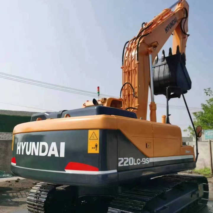 Used Machines Doosan Dx220-9 for Sale ,original Excavator for Sale - Escavadora de rastos: foto 1 Used Machines Doosan Dx220-9 for Sale ,original Excavator for Sale - Escavadora de rastos: foto 1