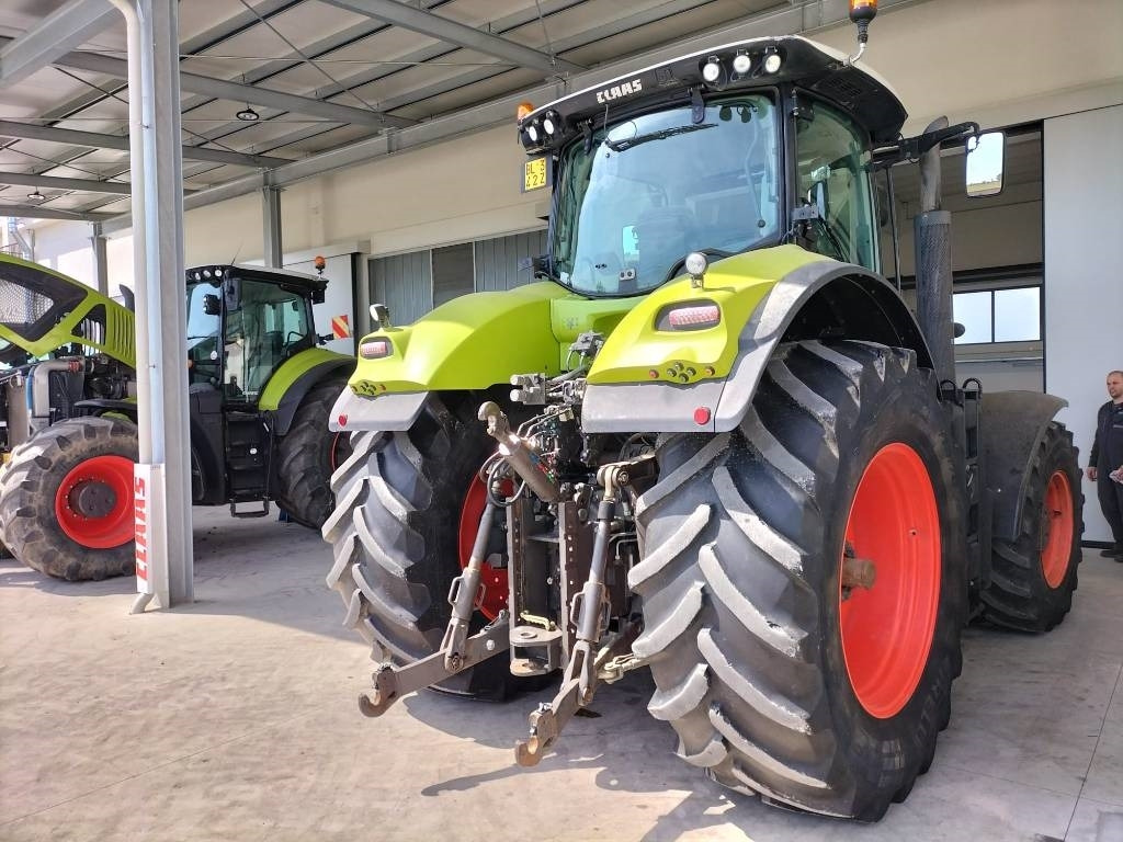 Claas Axion 950 Cmatic - Trator: foto 5 Claas Axion 950 Cmatic - Trator: foto 5