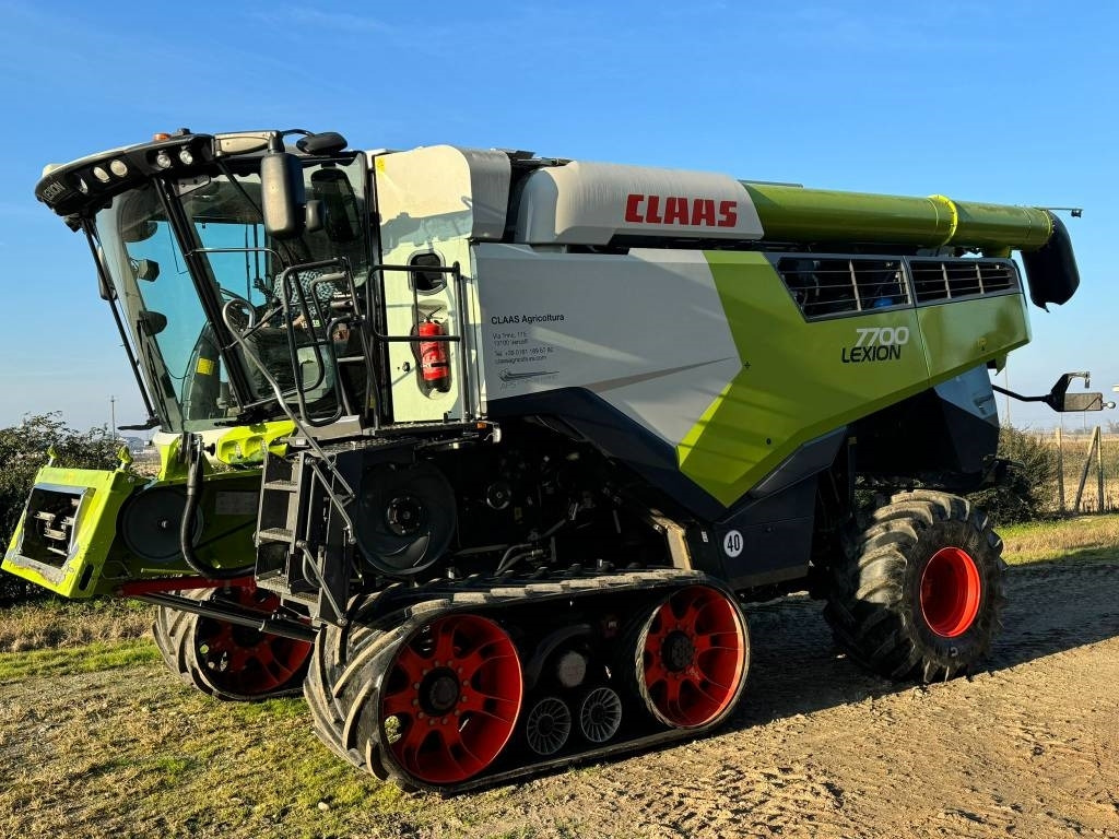 Claas LEXION 7700 TT RISO - Ceifeira debulhadora: foto 2 Claas LEXION 7700 TT RISO - Ceifeira debulhadora: foto 2