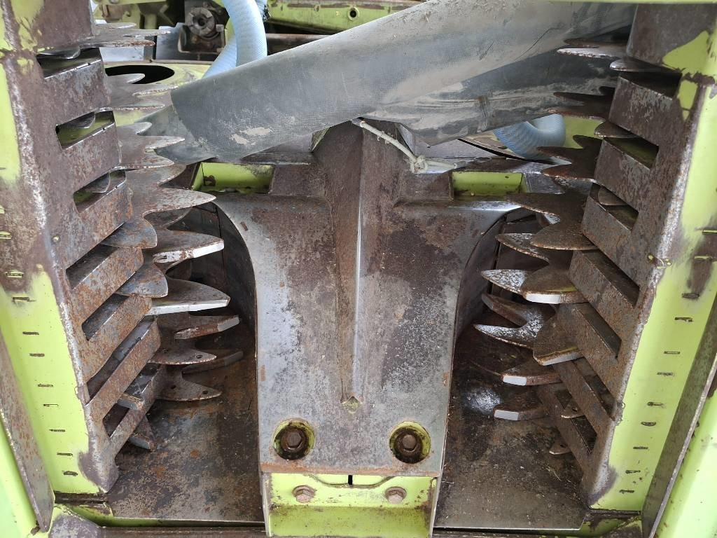 Claas Orbis 450 - Máquina para produção de feno: foto 5 Claas Orbis 450 - Máquina para produção de feno: foto 5