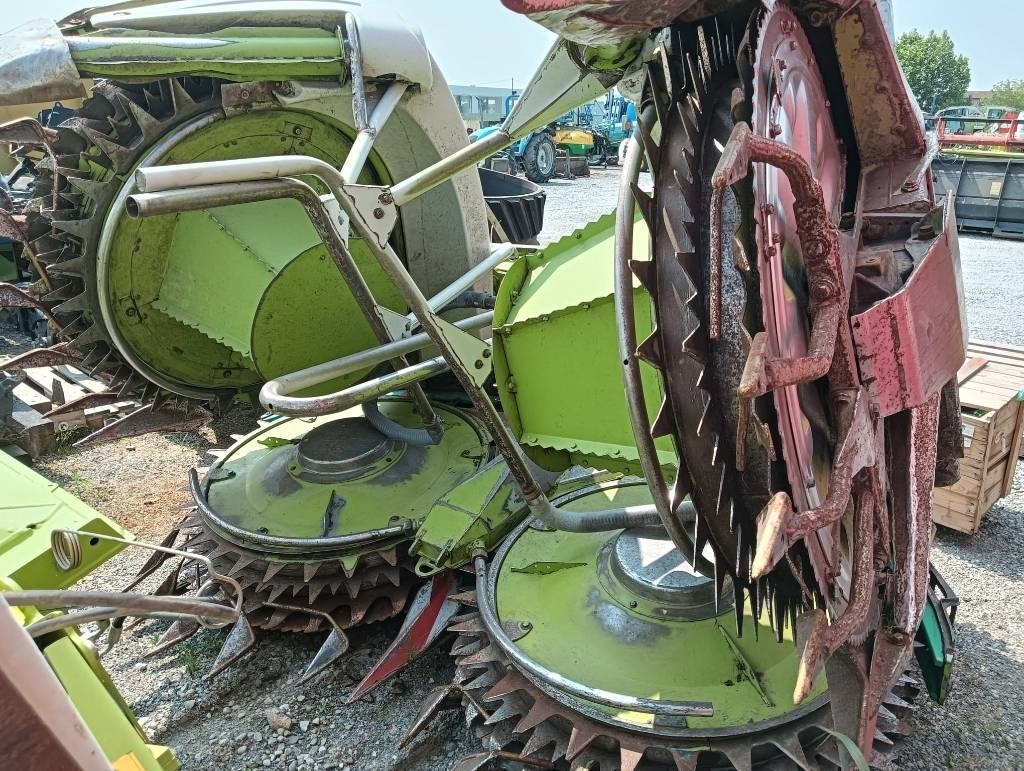 Picadora de forragem automotriz Claas Orbis 600: foto 12