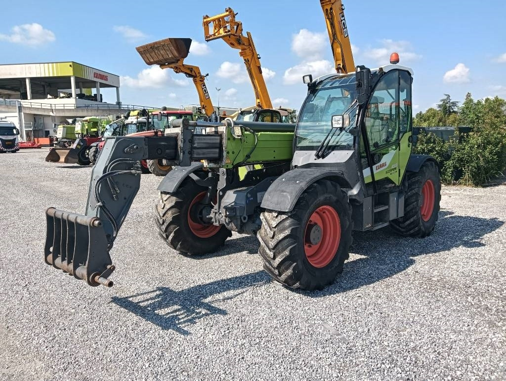 Claas Scorpion 1033 - Empilhador telescópico: foto 3 Claas Scorpion 1033 - Empilhador telescópico: foto 3