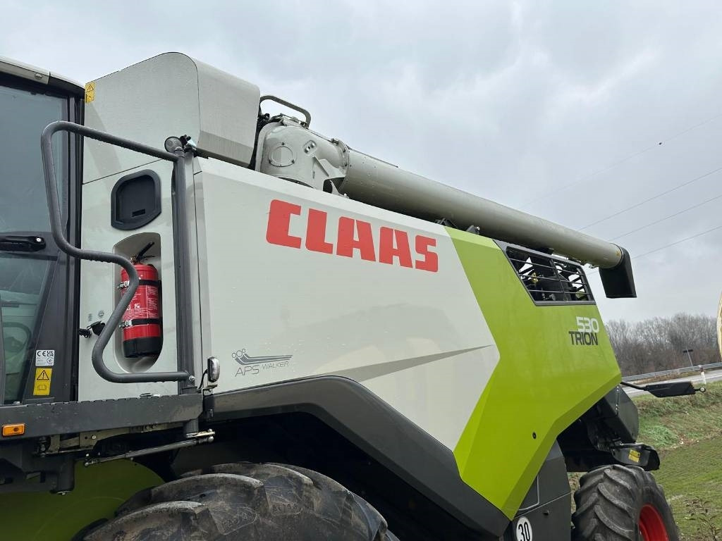 Ceifeira debulhadora Claas Trion 530: foto 11 Ceifeira debulhadora Claas Trion 530: foto 11