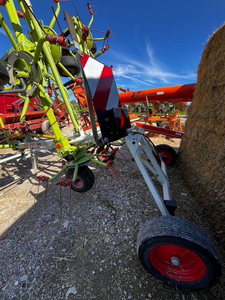 Claas Volto 900 T - Ancinho enleirador: foto 1 Claas Volto 900 T - Ancinho enleirador: foto 1