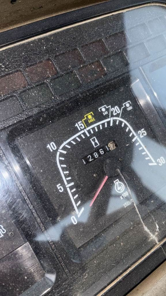 Fiat M100 - Trator: foto 2 Fiat M100 - Trator: foto 2