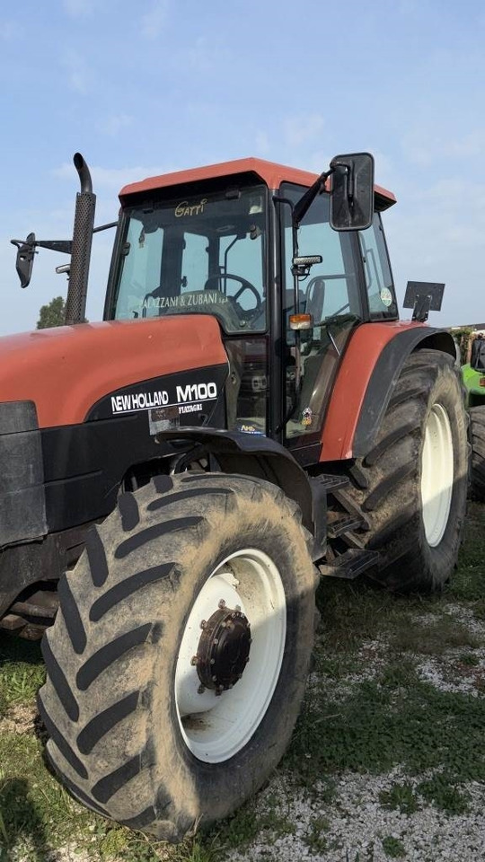 Fiat M100 - Trator: foto 1 Fiat M100 - Trator: foto 1